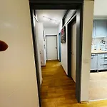 Stilvoll-mit Balkon- Zentral - Netflix-nespresso Apartmán