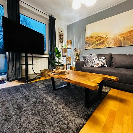 Apartment Stilvoll-mit Balkon- Zentral - Netflix-nespresso