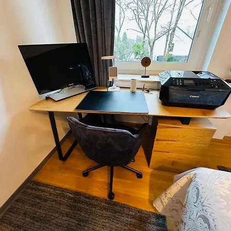 Stilvoll-mit Balkon- Zentral - Netflix-nespresso Apartment