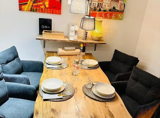 Stilvoll-mit Balkon- Zentral - Netflix-nespresso * Essen